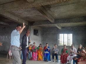 बैतडीमा कर्मचारी मिलन केन्द्रद्वारा तीज बिशेष कार्यक्रमको आयोजना 